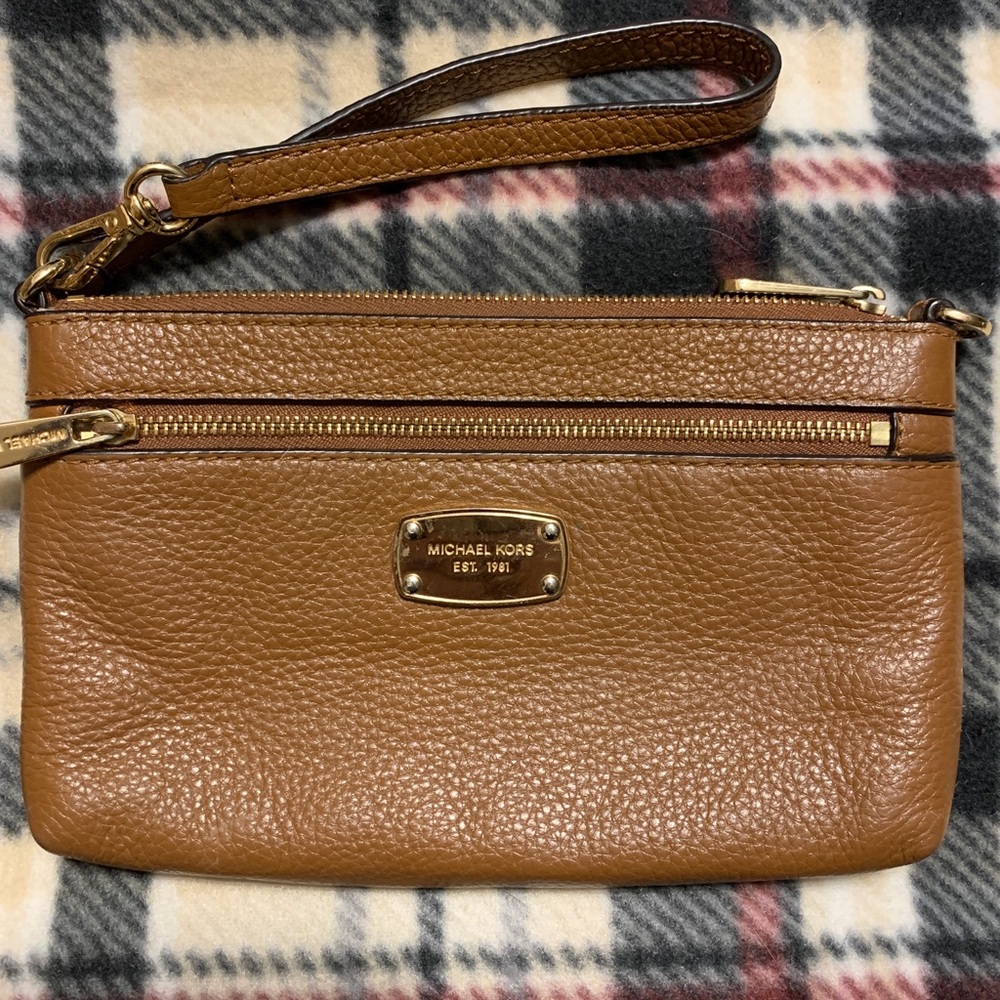 Michael Kors Wristlet